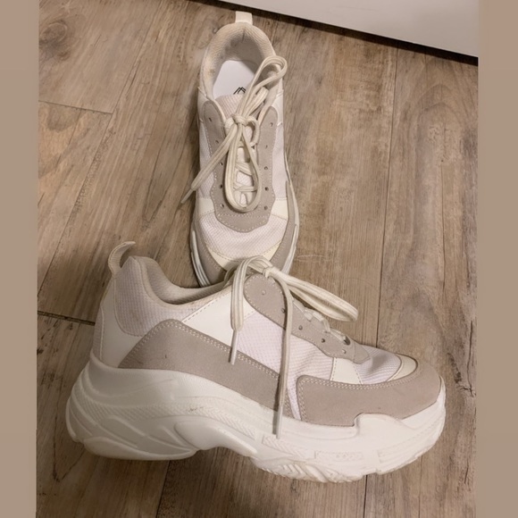 Balenciaga triple s clear sole look sneakers! - Picture 3 of 4